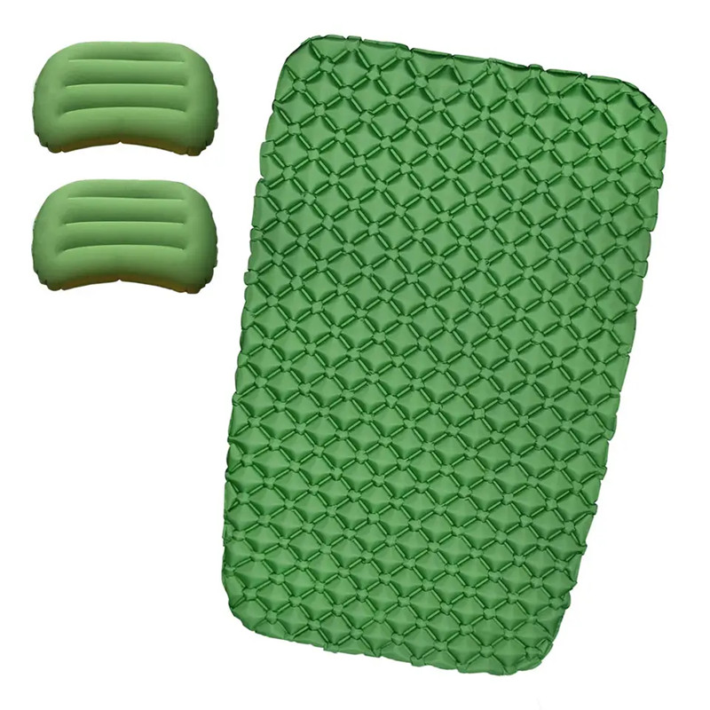  Sleeping pad with pillow