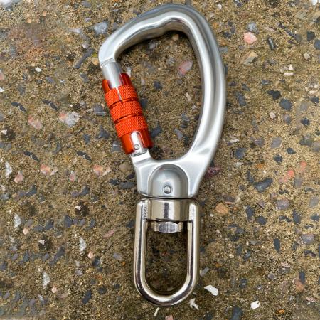 25KN Outdoor Climbing Activity 7075 Material Anodizing Snap Hook Locking Carabiner 