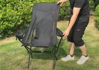 Folding chair with water cup